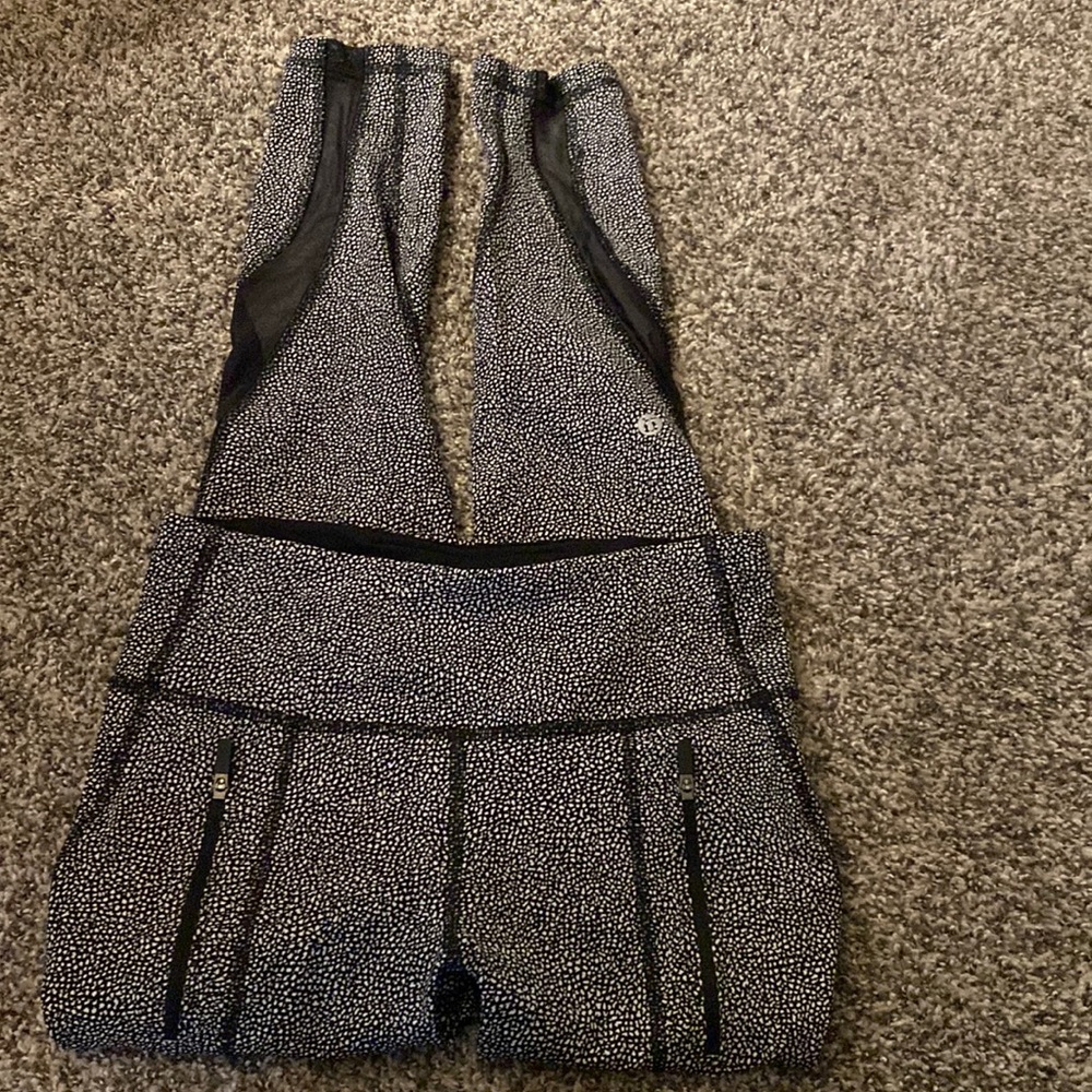 Lululemon Leggings 25” Size 4